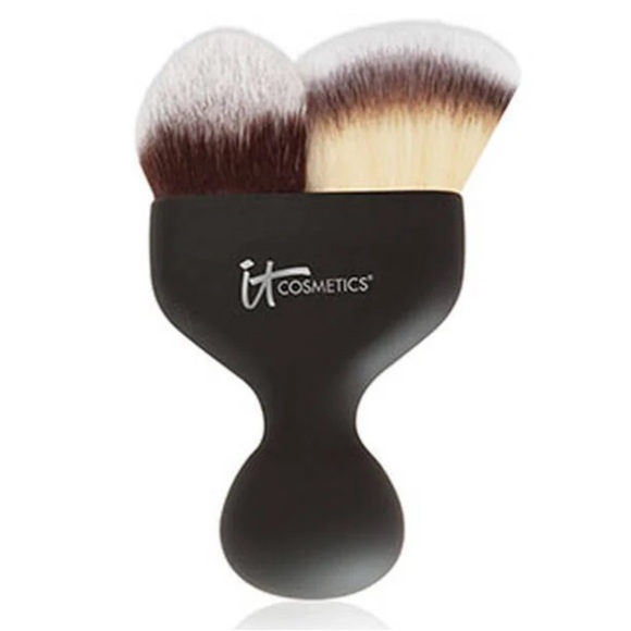 ONLY 1! It Cosmetics Heavenly Luxe Hello Cheekbones Contour Brush 🪞NEW - Picture 1 of 2